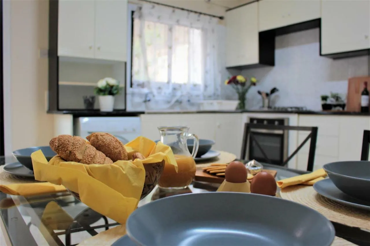 Salt Lake Town House Larnaca