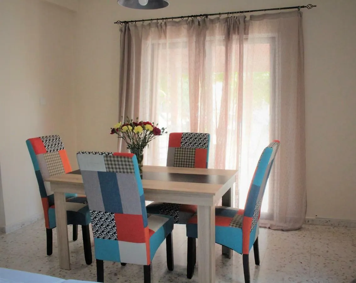 Salt Lake Town House Larnaca Pensjonat