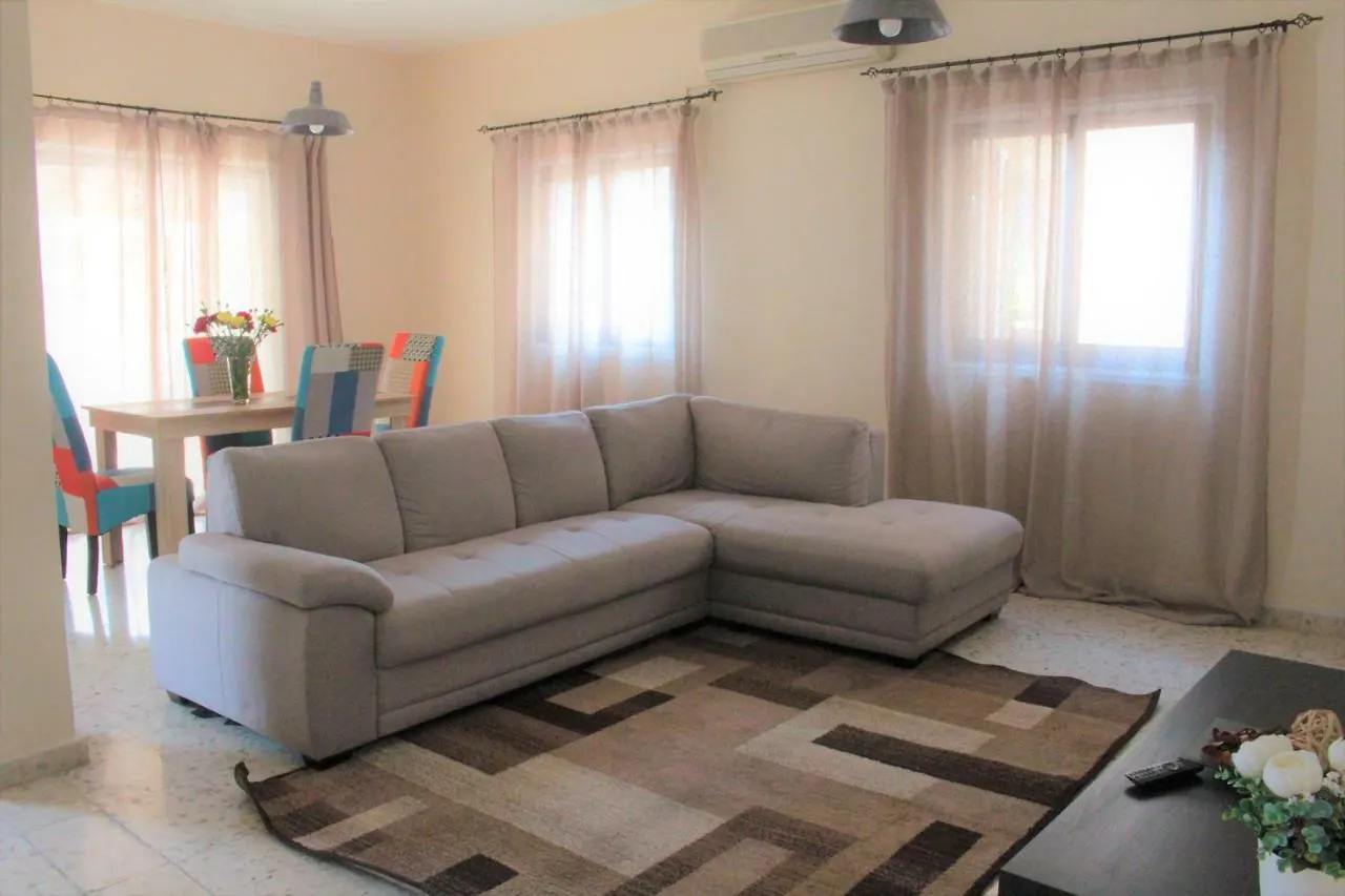 Salt Lake Town House Larnaca